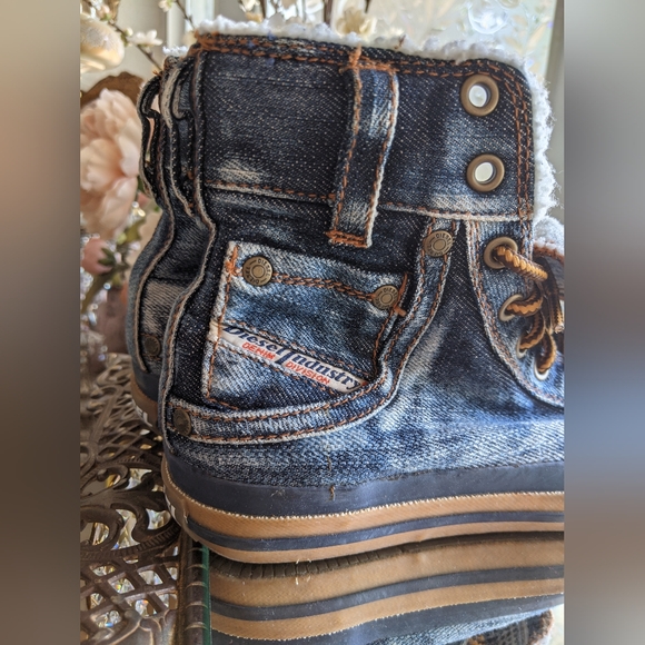 Diesel size 37 Jean high tops sneakers - Picture 8 of 10